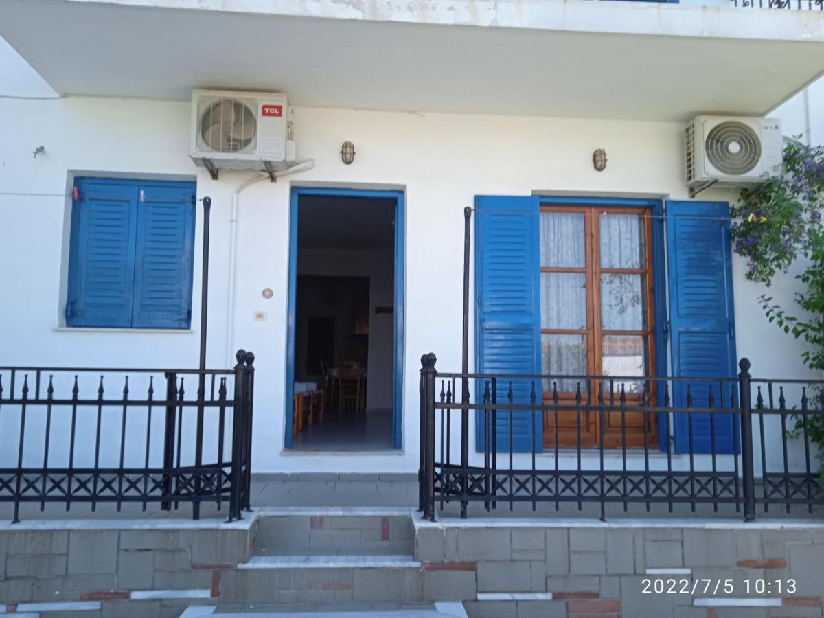 Syraina Apartments Скиатос Экстерьер фото