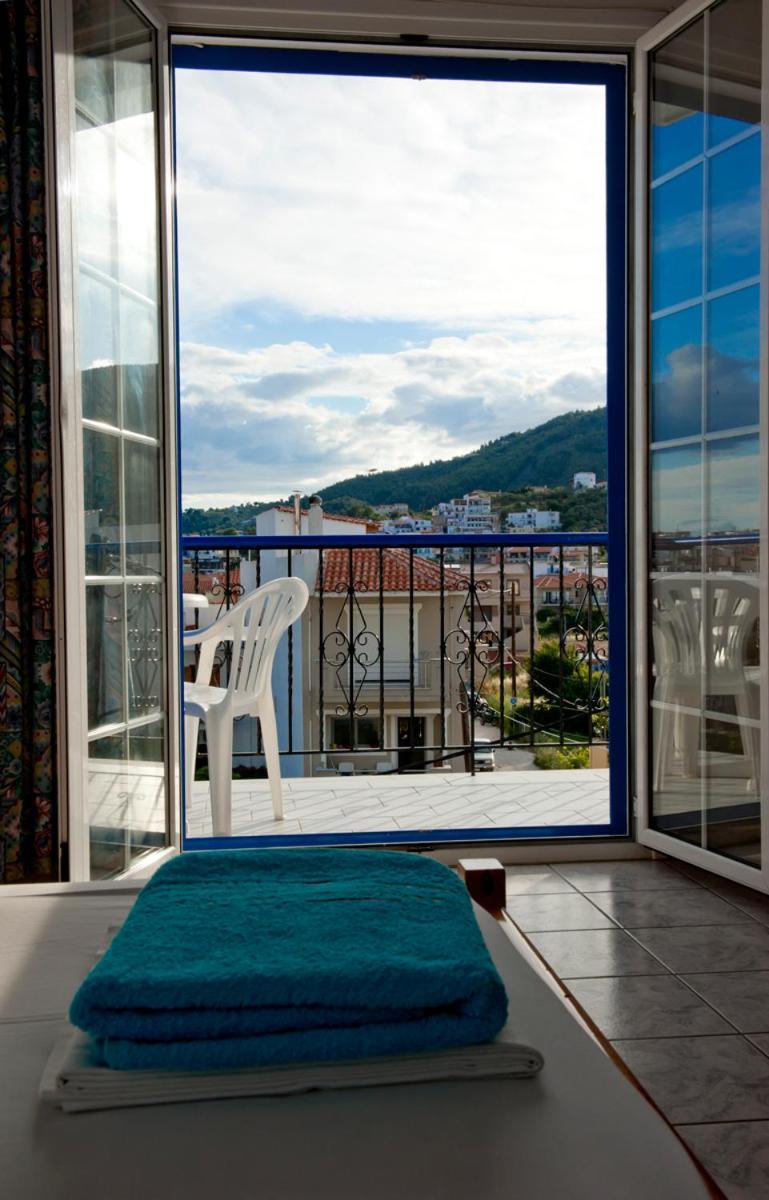 Syraina Apartments Скиатос Экстерьер фото