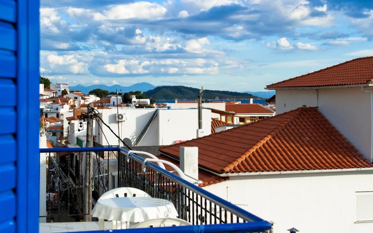 Syraina Apartments Скиатос Экстерьер фото