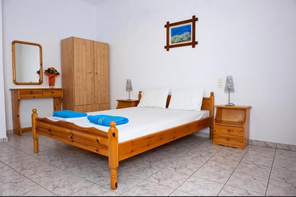Syraina Apartments Скиатос Номер фото