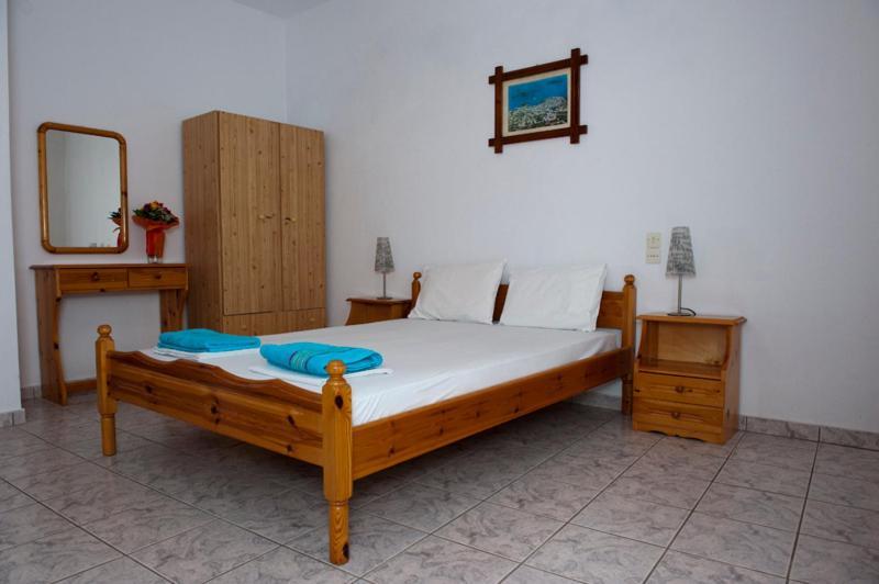 Syraina Apartments Скиатос Экстерьер фото