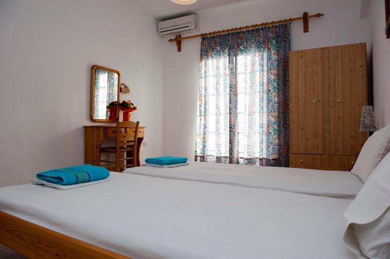 Syraina Apartments Скиатос Экстерьер фото