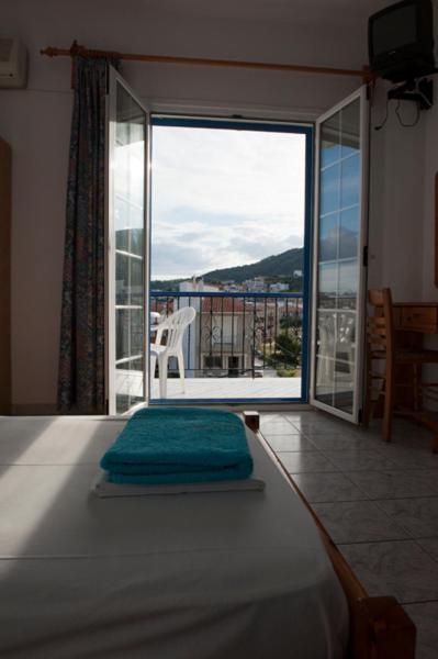 Syraina Apartments Скиатос Экстерьер фото