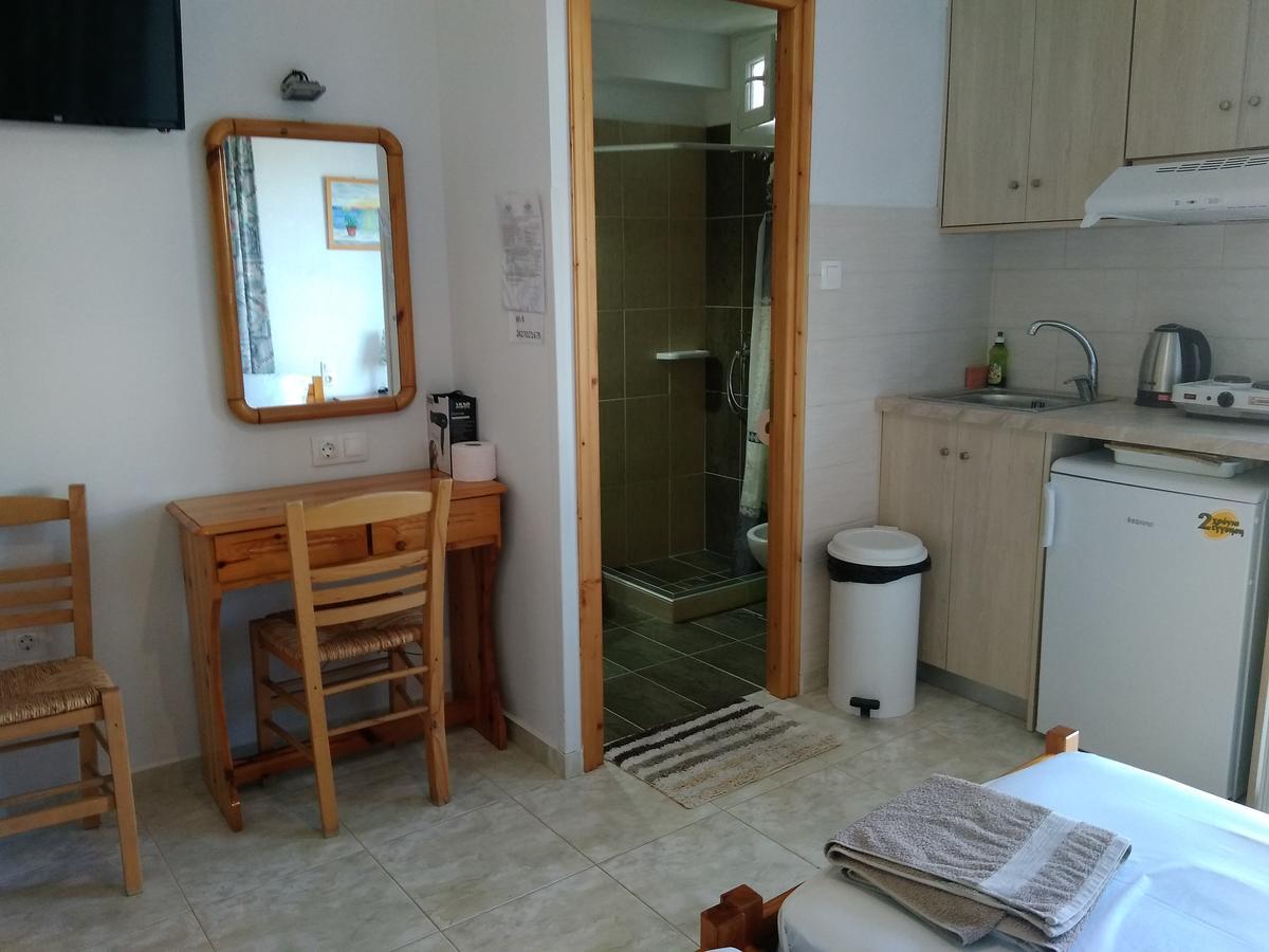 Syraina Apartments Скиатос Экстерьер фото